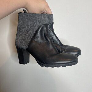 The Flexx Women’s Leather Black Gray Heeled Booties Size 8